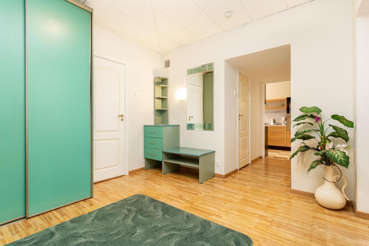 3 Room Central Apartmend 90M2 Parking For One Car Fifth Floor And The Building Does Not Have An Elevator Tallinn Exteriér fotografie