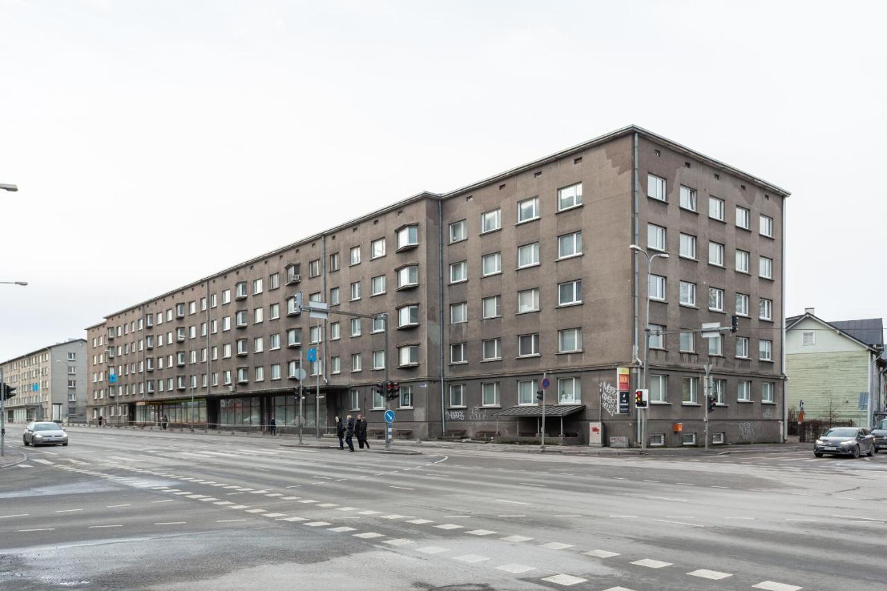 3 Room Central Apartmend 90M2 Parking For One Car Fifth Floor And The Building Does Not Have An Elevator Tallinn Exteriér fotografie