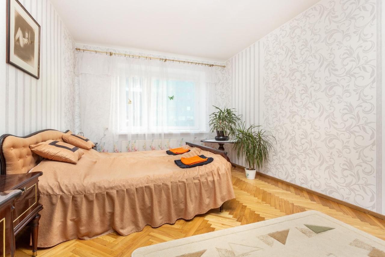 3 Room Central Apartmend 90M2 Parking For One Car Fifth Floor And The Building Does Not Have An Elevator Tallinn Exteriér fotografie